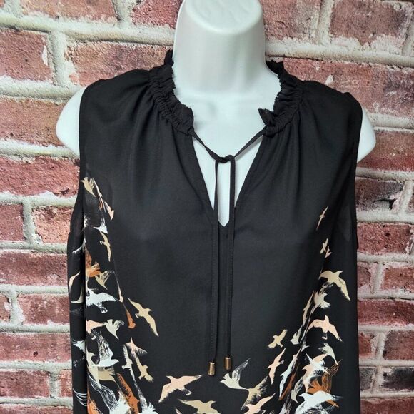 Apt 9 Sleeveless Top M | Ravens Bird Print V Neck Lightweight Boho Chic Black - Picture 3 of 7